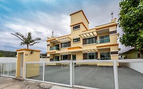 Vila Beach Residence